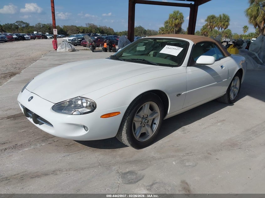 1999 Jaguar Xk8