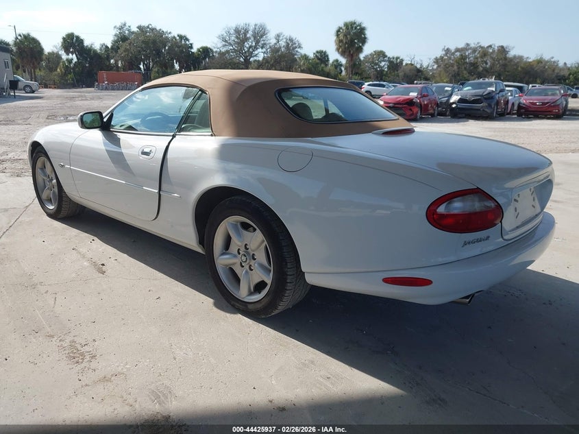 1999 Jaguar Xk8