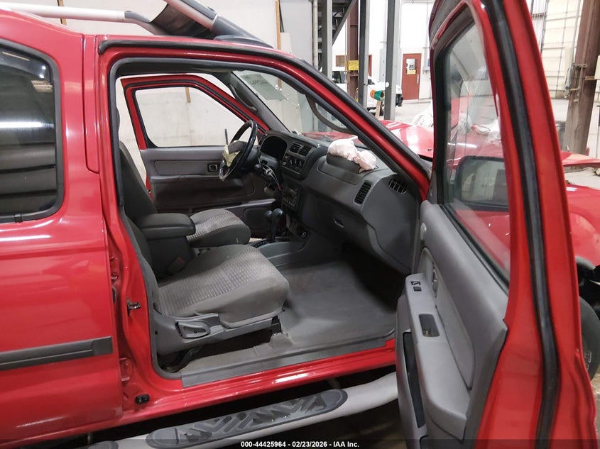 NISSAN XTERRA 2000 VIN 5N1ED28Y4YC604995