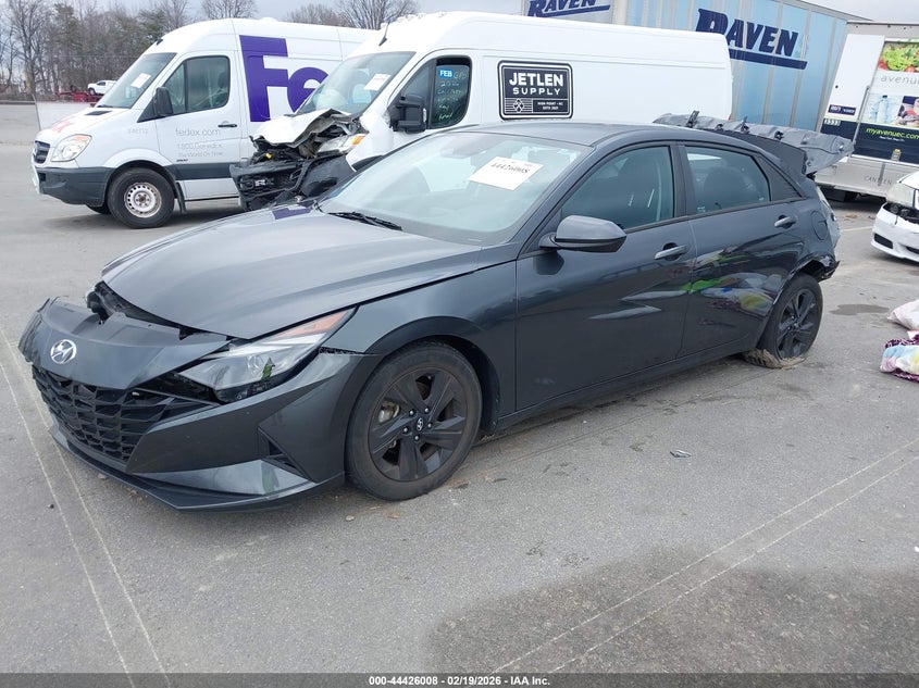 2022 Hyundai Elantra Sel