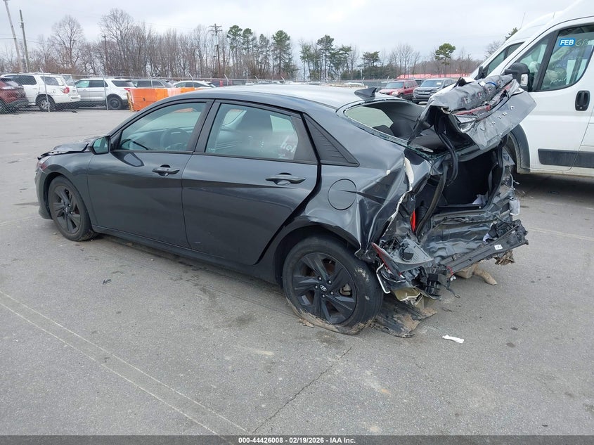 2022 Hyundai Elantra Sel