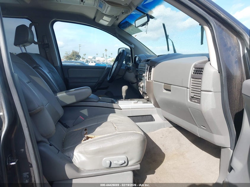 2007 Nissan Titan Le