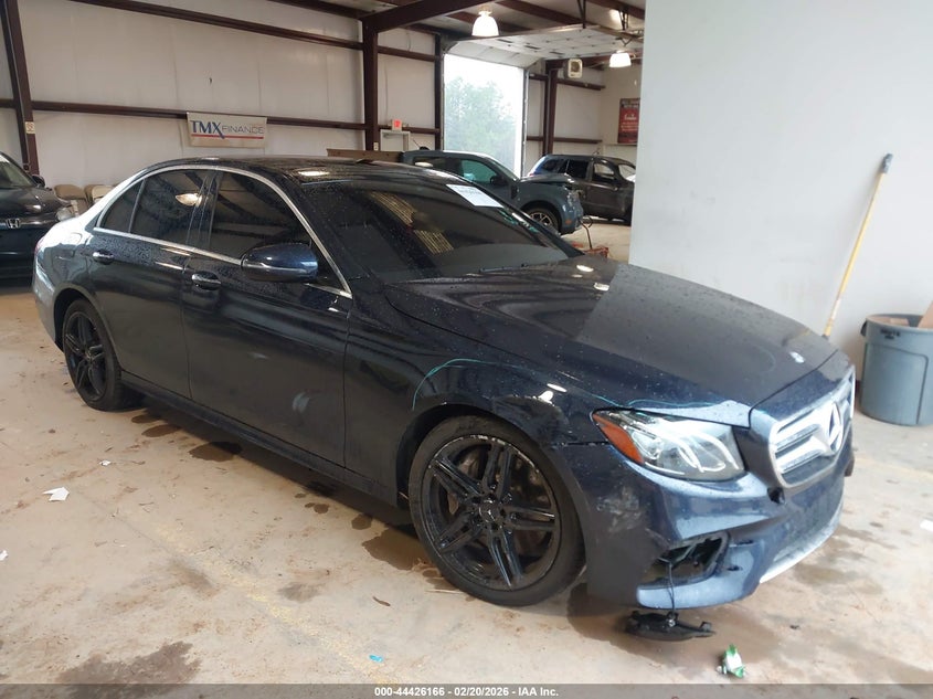 2017 Mercedes-Benz E 300 4Matic