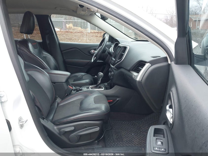 2016 Jeep Cherokee Trailhawk