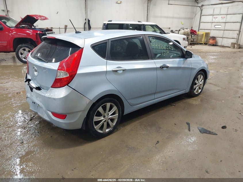 2013 Hyundai Accent Se