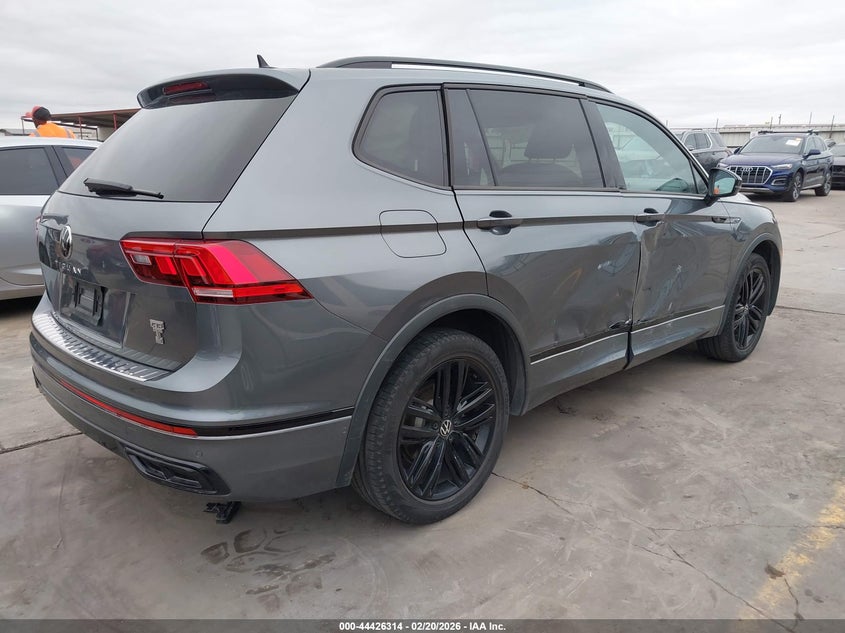2022 Volkswagen Tiguan 2.0T Se R-Line Black