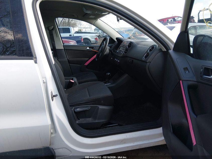 2011 Volkswagen Tiguan S