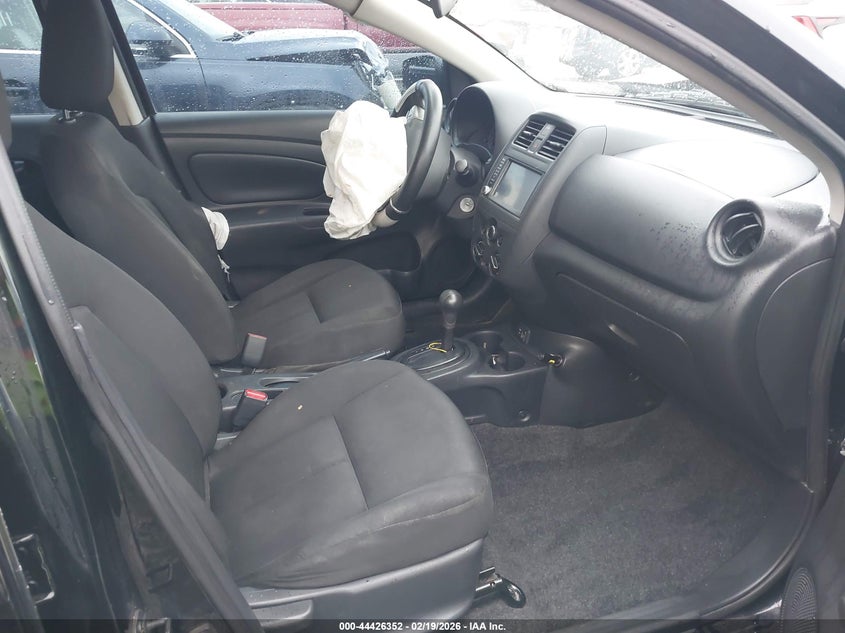 2018 Nissan Versa 1.6 S+