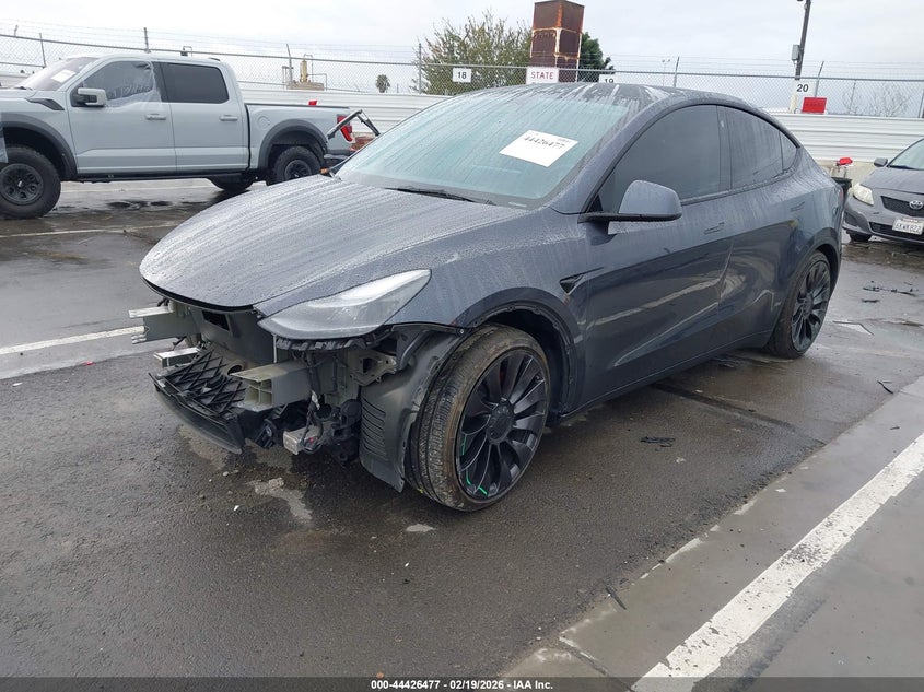 2023 Tesla Model Y Performance Dual Motor All-Wheel Drive