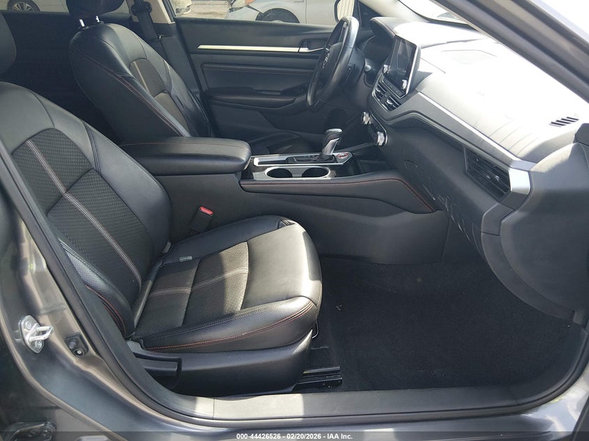 2023 Nissan Altima Sr Fwd