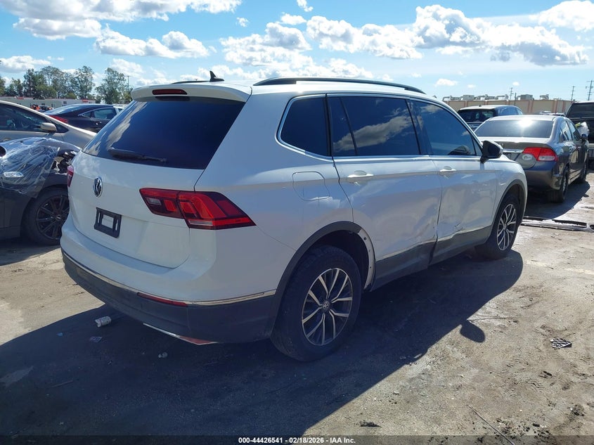 2020 Volkswagen Tiguan 2.0T Se/2.0T Se R-Line Black/2.0T Sel
