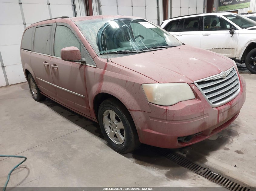 2010 Chrysler Town & Country Touring