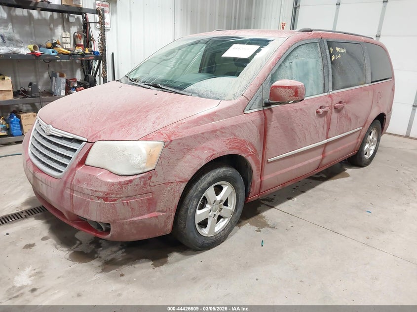 2010 Chrysler Town & Country Touring
