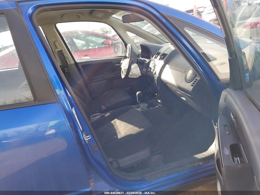 2012 SUZUKI SX4 auction photo 5