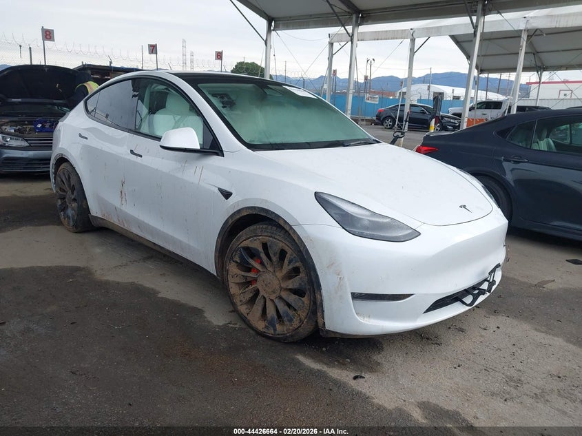 2022 Tesla Model Y Performance Dual Motor All-Wheel Drive