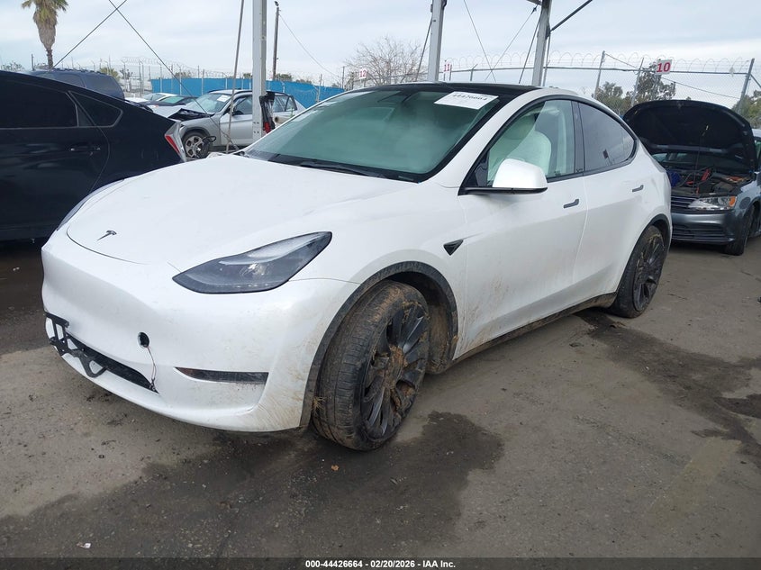 2022 Tesla Model Y Performance Dual Motor All-Wheel Drive