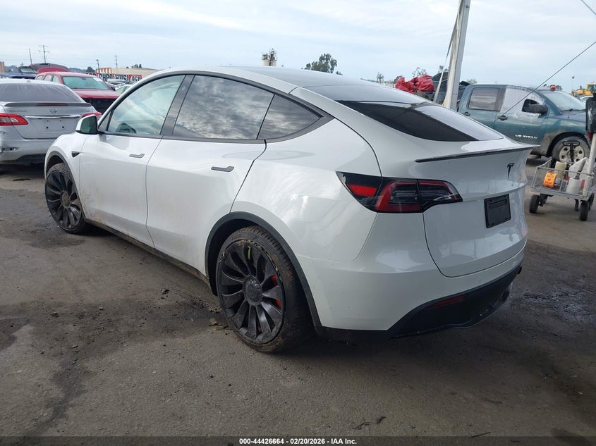 2022 Tesla Model Y Performance Dual Motor All-Wheel Drive