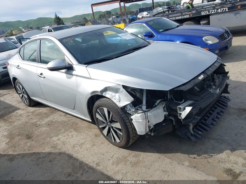 2021 Nissan Altima Sv Fwd