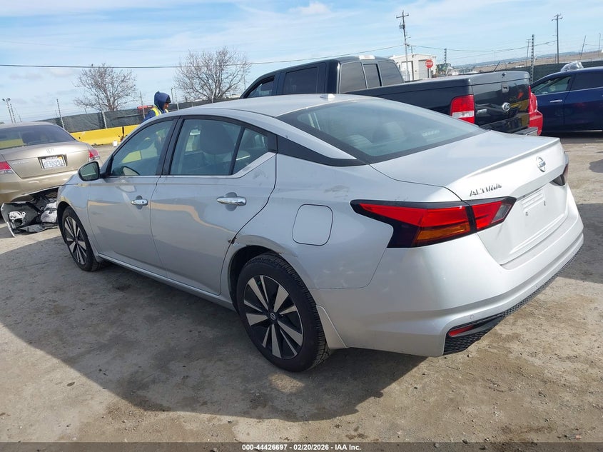 2021 Nissan Altima Sv Fwd
