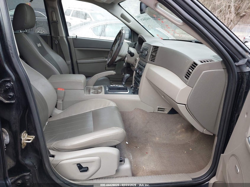 2007 Jeep Grand Cherokee Laredo