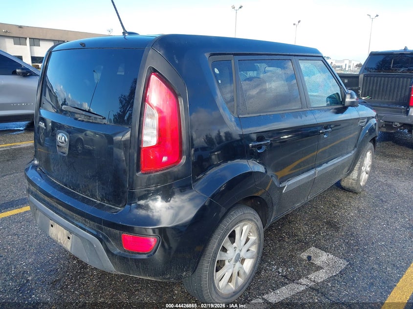 2013 Kia Soul +