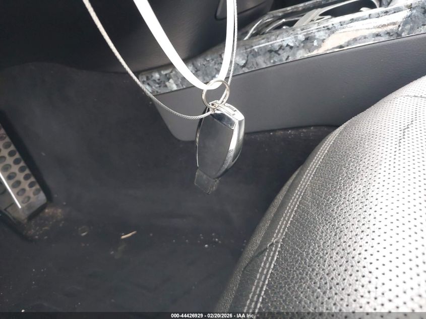 2011 Mercedes-Benz S 400 Hybrid VIN: WDDNG9FB2BA385532 Lot: 44426929