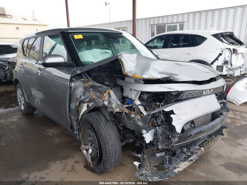 KIA SOUL LX 2023