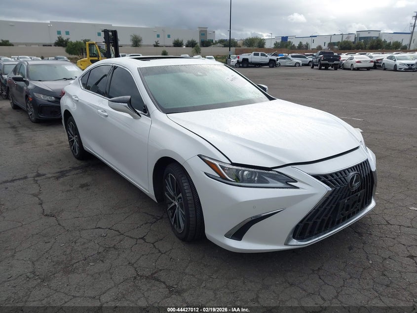 2024 Lexus ES 300h