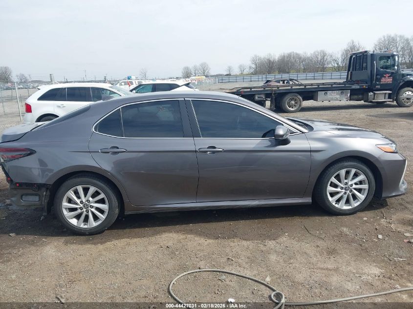2022 Toyota Camry Le VIN: 4T1C11AK8NU031086 Lot: 44427031