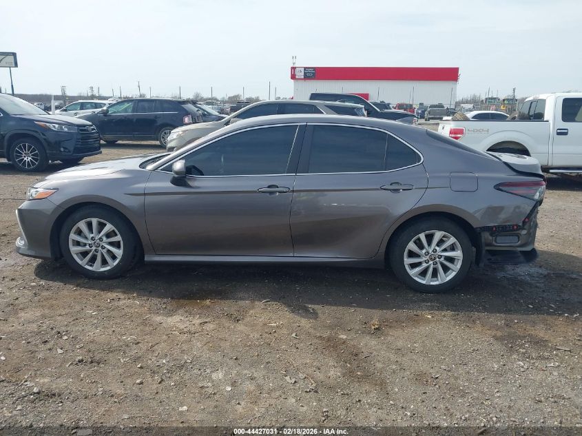 2022 Toyota Camry Le VIN: 4T1C11AK8NU031086 Lot: 44427031