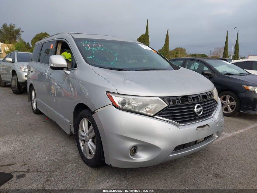 2012 Nissan Quest Le