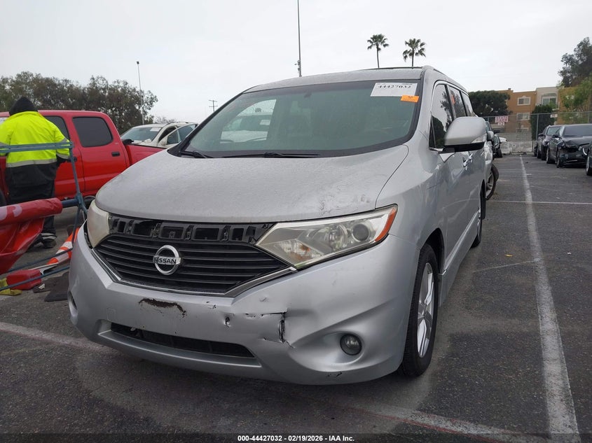 2012 Nissan Quest Le
