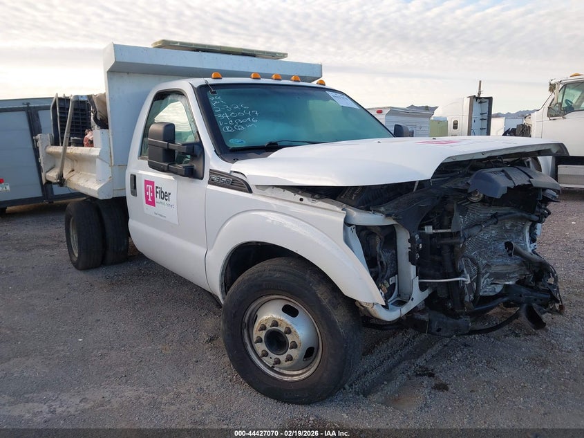 2012 Ford F-350 Chassis Xl