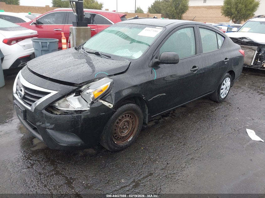 2015 Nissan Versa 1.6 S