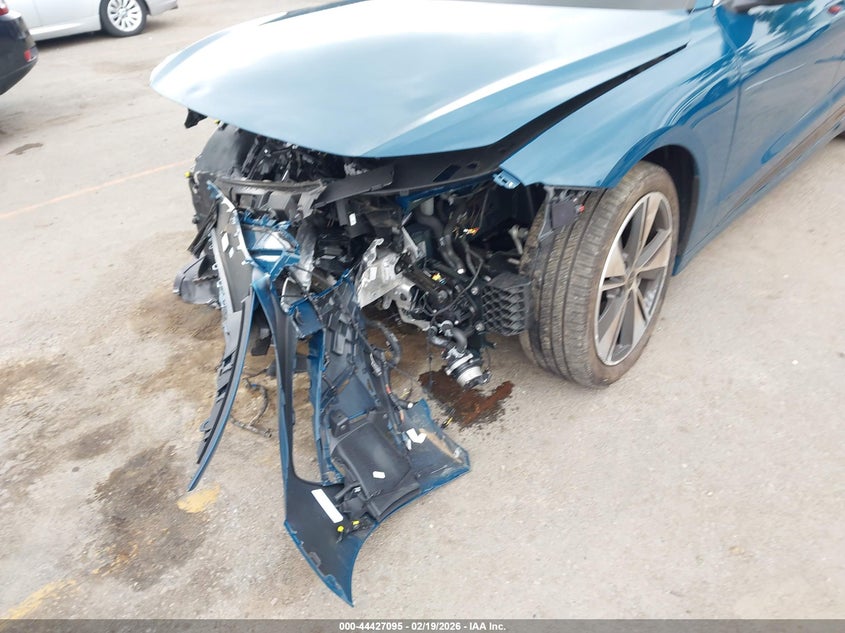 VIN WAU2CAGH0SA019465 2025 AUDI A6 E-TRON PREMIUM PLUS