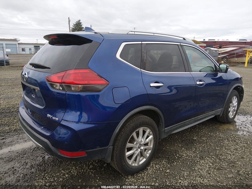 2017 Nissan Rogue Sv