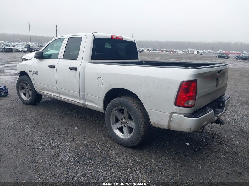 2017 Ram 1500 Express 4X4 6'4 Box