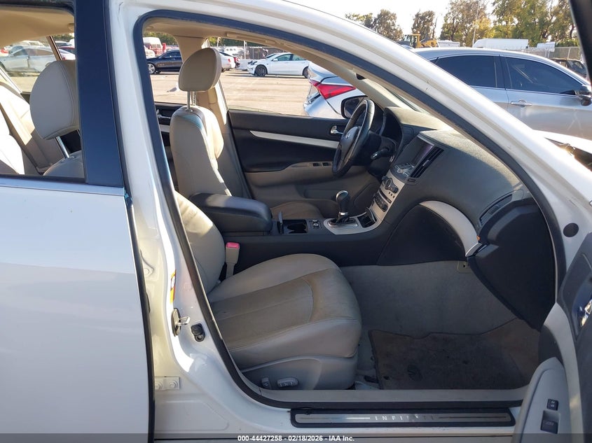 2009 Infiniti G37 Journey