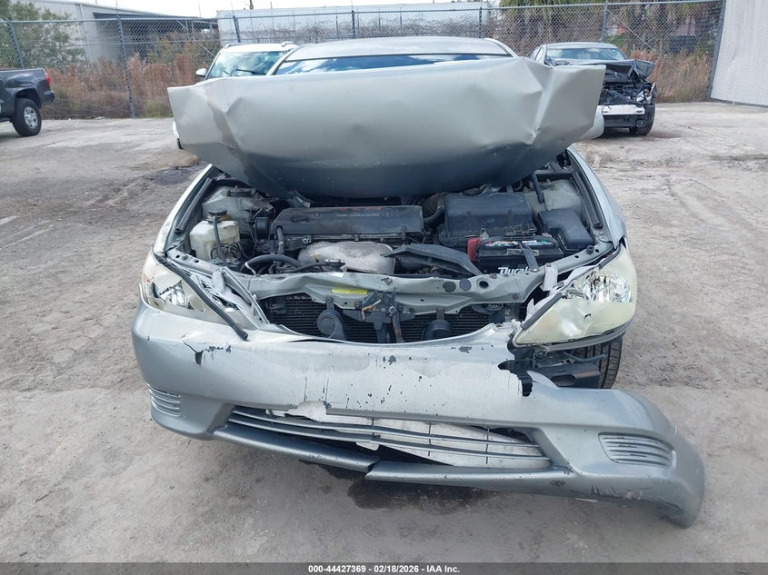 2005 Toyota Camry Le VIN: 4T1BE32K35U520764 Lot: 44427369