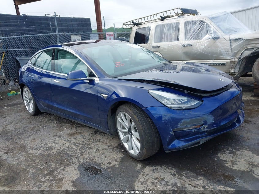 2018 Tesla Model 3 Long Range/Performance