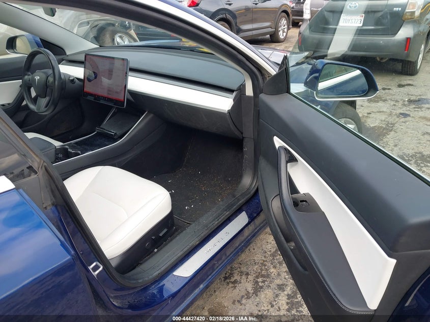 2018 Tesla Model 3 Long Range/Performance