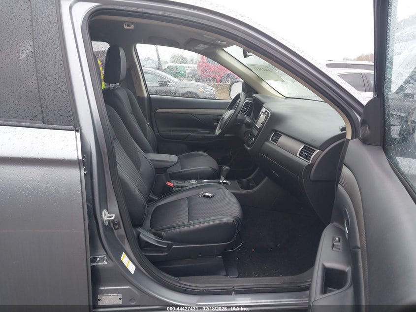 2015 Mitsubishi Outlander Se