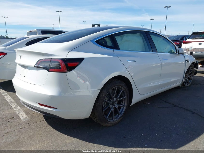 2018 Tesla Model 3 Long Range/Mid Range