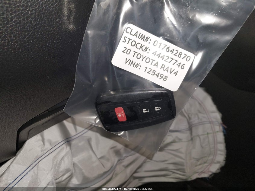 VIN 2T3P1RFV9LW125498 2020 TOYOTA RAV4 XLE