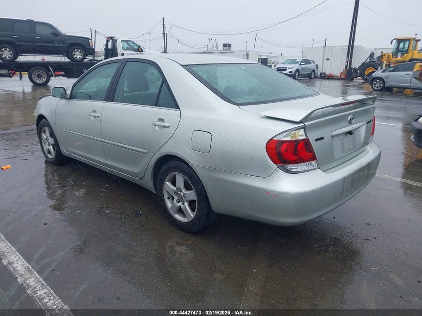 2005 Toyota Camry Se