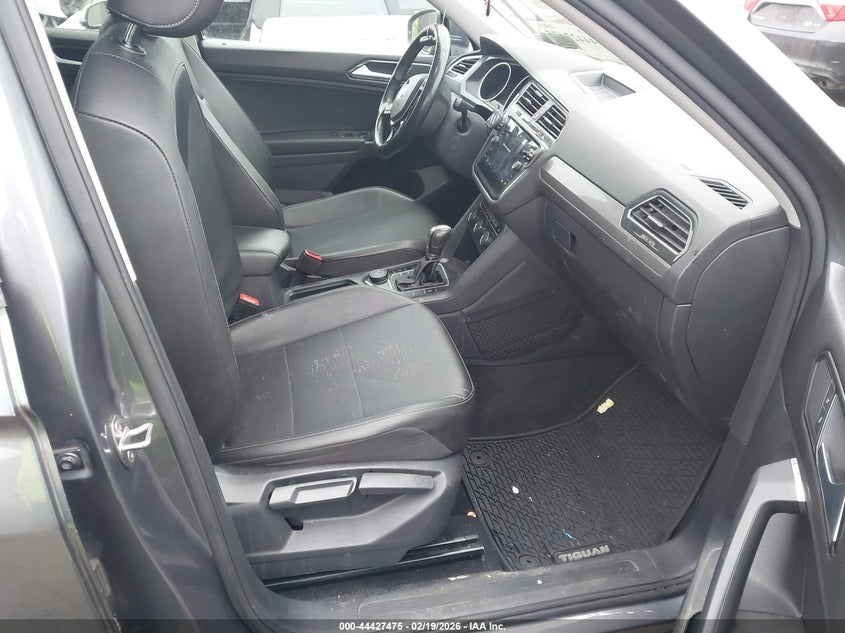 2018 Volkswagen Tiguan 2.0T Se/2.0T Sel