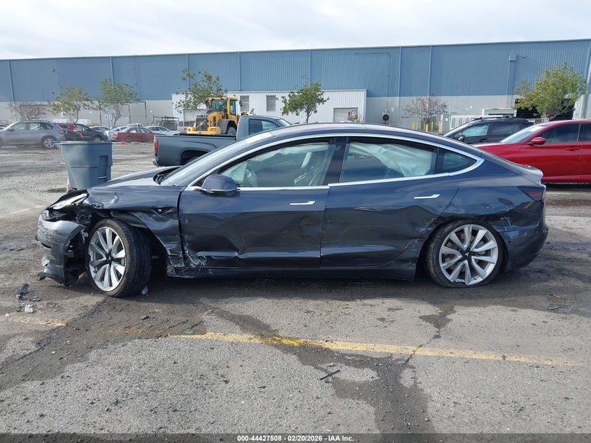 2017 Tesla Model 3 Long Range/Standard VIN: 5YJ3E1EA7HF001732 Lot: 44427508