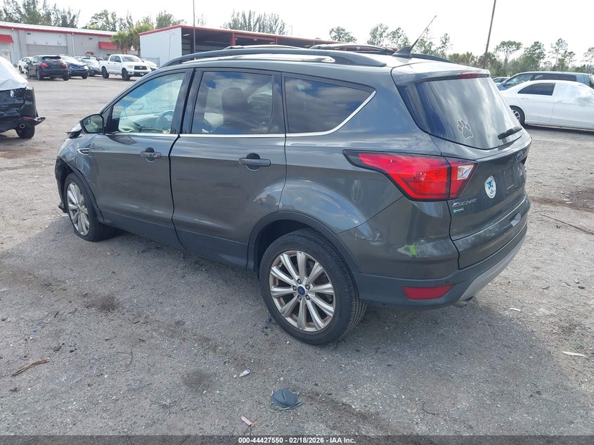 2019 Ford Escape Sel