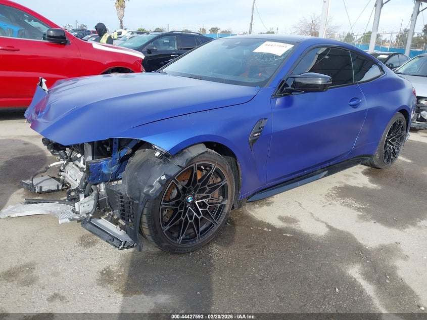 2025 BMW M4 auction photo 2