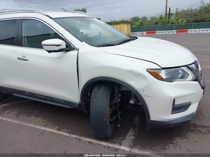 VIN 5N1AT2MT4LC755940 2020 NISSAN ROGUE SV FWD